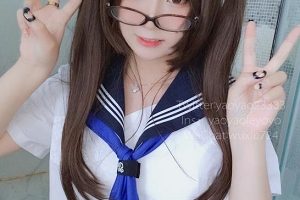 为什么摇一摇时妹子会突然变成蓝色?