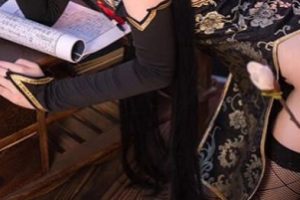 艾薇合集第期:一个被爱情和欲望折磨的小丑。