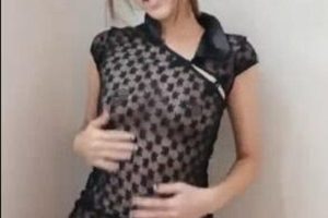 叮当露脸视频部,这个叮当和它的视频,可能和叮当本身一样,是个谜。