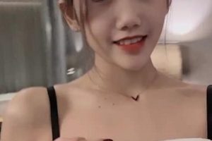 珍藏绝版：高颜值高撸点良心资源小视频