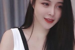 苏恩醉人舞蹈绝版合集：秀气大长腿旗袍性感，下载网红苏恩的精彩舞蹈作品