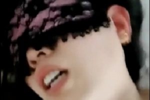 根据提供的内容，为商品取标题可以是：1.真实乱来-姨表姐的20多天详细过程记录，舔B内释！百度云322m2.真实乱来，与姨表姐的给力之夜，舔B内释，百度云