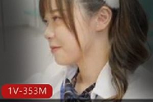 地铁上的尤莉Yuri麻豆新人女星火辣表演