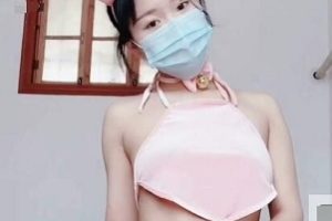 限时抢购抖音仙仙小草莓私拍6部，火爆热卖中！