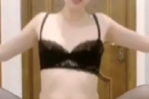 Y妻图书馆：御姐教育X奴日记，有趣丝袜内衣玩法大揭秘