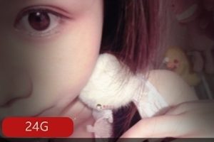 萌小兔美足系列24G视频合集，清纯妹子身材超赞，腿控必备！