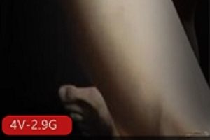 美脚小姐姐自拍视频集锦，时长4-13分钟，红指甲诱惑不停