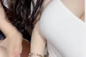 推特优质网红奶油妹妹珍藏私拍合集10V154M，魔鬼身材，精品资源