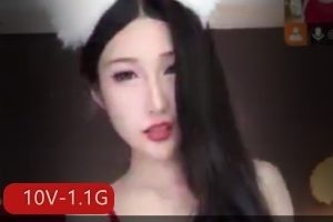 虎牙高价定制冯可桔最新合集10V1.1G，车灯道具秀，精彩不断