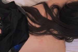 《陈美琪的神秘视频：1个互动视频，427MB的解压乐趣》