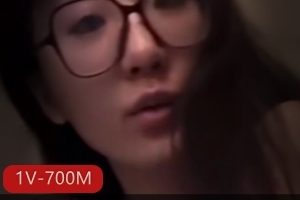 单人锦集清纯御姐反差婊最新合集1V700M，办公室跳舞，全程露脸