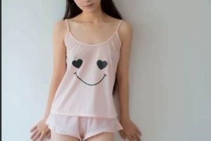 虎牙鱼丸崽崽粉嫩反差婊合集11V774M太诱人