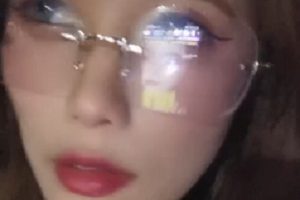 探花眼镜妹车内激战1部361M老司机快上车