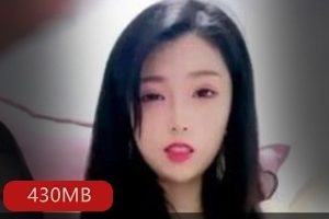 虎牙西西baby私拍合集3部430MB清纯实用