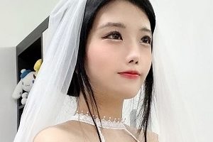推特喵四婚纱剧情8部1.45G纯欲风