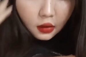 太诱人精神小妹快手劲爆视频50部20G