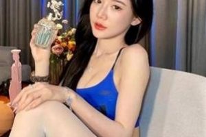 黎允熙baby收费群76V970M高挑长腿网红视频合集