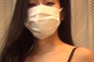 自拍展示大学正妹酒店摘口罩1V500M46分钟绝美珍藏
